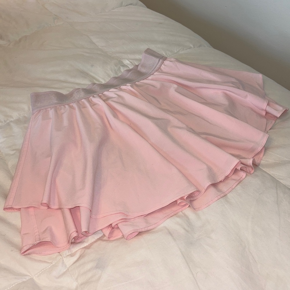 Lululemon Court Rival Highrise Skirt *Long size 8 color Strawberry Milkshake